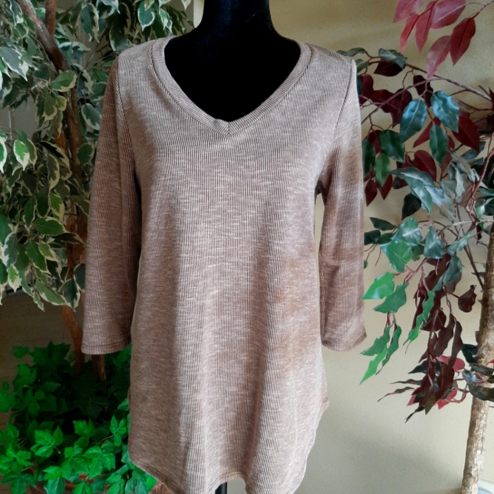 Honeyme, Must Be Mocha, Top, 3/4 sleeves, Color: Mocha, Size:Medium
